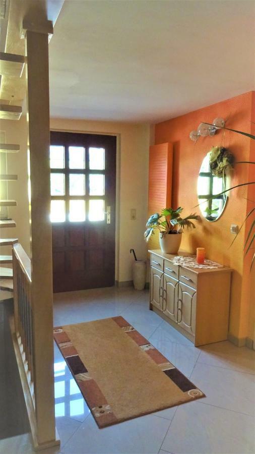 Privatzimmer Lehmann Kottmar エクステリア 写真