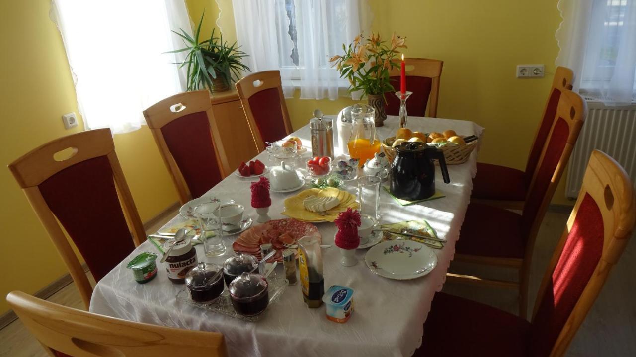 Privatzimmer Lehmann Kottmar エクステリア 写真