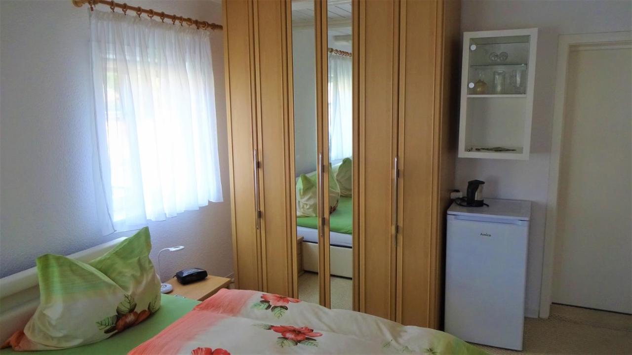 Privatzimmer Lehmann Kottmar エクステリア 写真