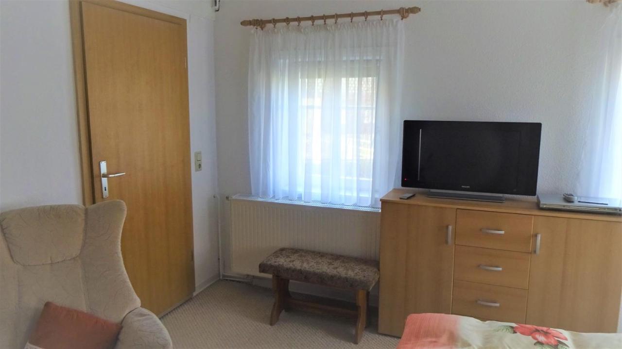 Privatzimmer Lehmann Kottmar エクステリア 写真